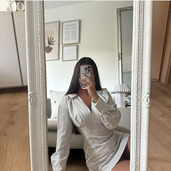 Zara  - Picture 6 of 7